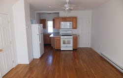 28 River St, Quincy, MA 02169