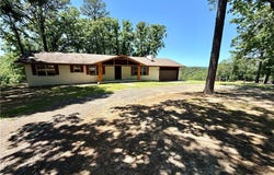 1725 Quail Hollow Road, Dover, AR 72837