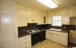 912 WINDOVER ROAD, BIRMINGHAM, AL 35215