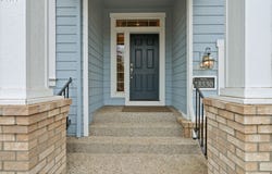 13530 SW SANDRIDGE DR, Tigard, OR 97223