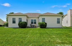 1004 Monroe Avenue, McHenry, IL 60050