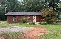 144 Flat Rock Road, Oxford, GA 30054