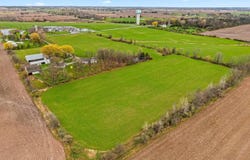 3434 WILLOW Road, GREEN BAY, WI 54311