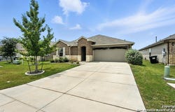 1046 Amble Oak, Seguin, TX 78155