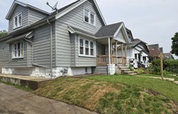 3721 N 10th St, Milwaukee, WI 53206