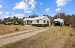 154 Avalon Street, Nahunta, GA 31553