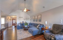 21212 E 52nd Street Court, Blue Springs, MO 64015