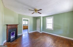 105 N, Thomaston, GA 30286