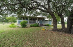 225 Ischar Ln, Mason, TX 76856