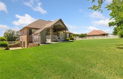 2011 Daly  DR, Harrison, AR 72601