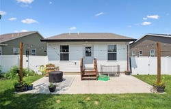 5221 Dostal Drive SW, Cedar Rapids, IA 52404