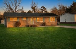 2008 Thompson Drive, Newport, NC 28570