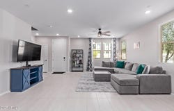 2625 S PEPPERTREE Drive, Gilbert, AZ 85295