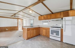 719 BERRY ROAD, WILMINGTON, DE 19810