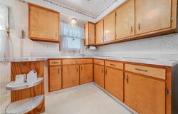 21131 Milan Drive, Euclid, OH 44119