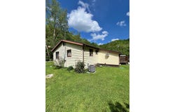 29 Knob Fork Street, Pikeville, KY 41501