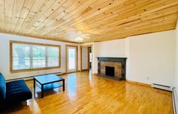 50 River Road, Howland, ME 04448