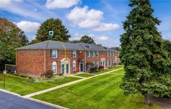 5616 Chelmsford Drive, Lyndhurst, OH 44124