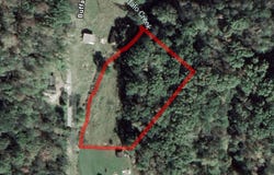 844 Buffalo Crk, Hamlin, WV 25571