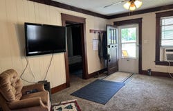 618 E 10th Street, Baxter Springs, KS 66713