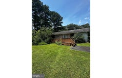 8105 DEVLIN ROAD, BRISTOW, VA 20136