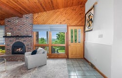 806 Old Clairton Rd, Jefferson Hills, PA 15025