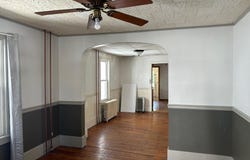 135-137 S 6TH ST, SHAMOKIN, PA 17872