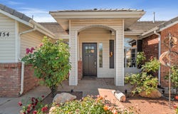 754 Cherry Cir, Washington, UT 84780