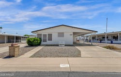 2241 N NICKLAUS Drive, Mesa, AZ 85215