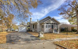 1830 S Maple Street, Carthage, MO 64836