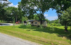 678 Rebecca Drive, Byhalia, MS 38611