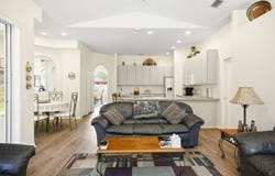 41 Webb Ln, Palm Coast, FL 32164