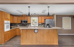 5625 Hawk Pride Mountain Rd, Tuscumbia, AL 35674
