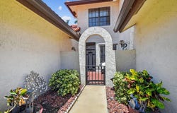 5965 Parkwalk Drive, Boynton Beach, FL 33472