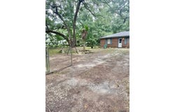 32031 Shelly Dr, Springfield, LA 70462