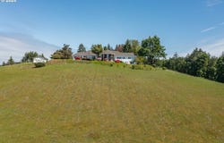 3794 E NANITCH Cir, Salem, OR 97306