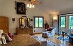 12702 Crestview Lane, Trenton, IL 62293