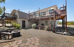 10 Brenden Lane, Tijeras, NM 87059