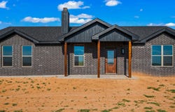 14708 N County Road 1200, Shallowater, TX 79363