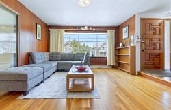 451 Pleasant St, Dracut, MA 01826