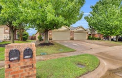 1326 Piedmont Drive, Mansfield, TX 76063