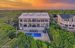 585 Forest Dunes Drive, Pine Knoll Shores, NC 28512