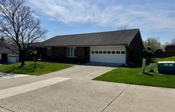 1013 Abington Place, Springfield, OH 45503