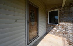 1040 GLEN OAK DRIVE, FAIRFIELD, AL 35064