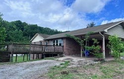 113 Smith Lane, Harriman, TN 37748