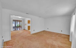 326 Oxford Lane, Point Pleasant, NJ 08742