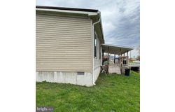 200 JACKSON AVENUE, MOOREFIELD, WV 26836