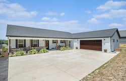 625 Orchard Street, Lawton, MI 49065