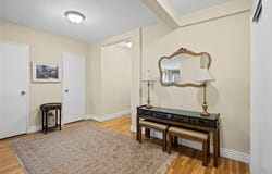 120 Morris Avenue, Rockville Centre, NY 11570