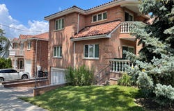 10-16 157th St, Whitestone, NY 11357